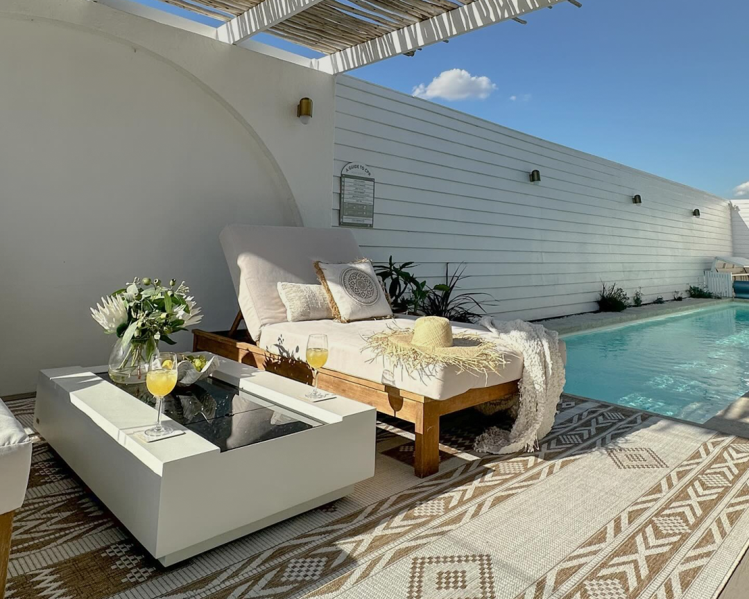 EcoSmart Fire Cosmo 50 Ethanol Fire Pit Table